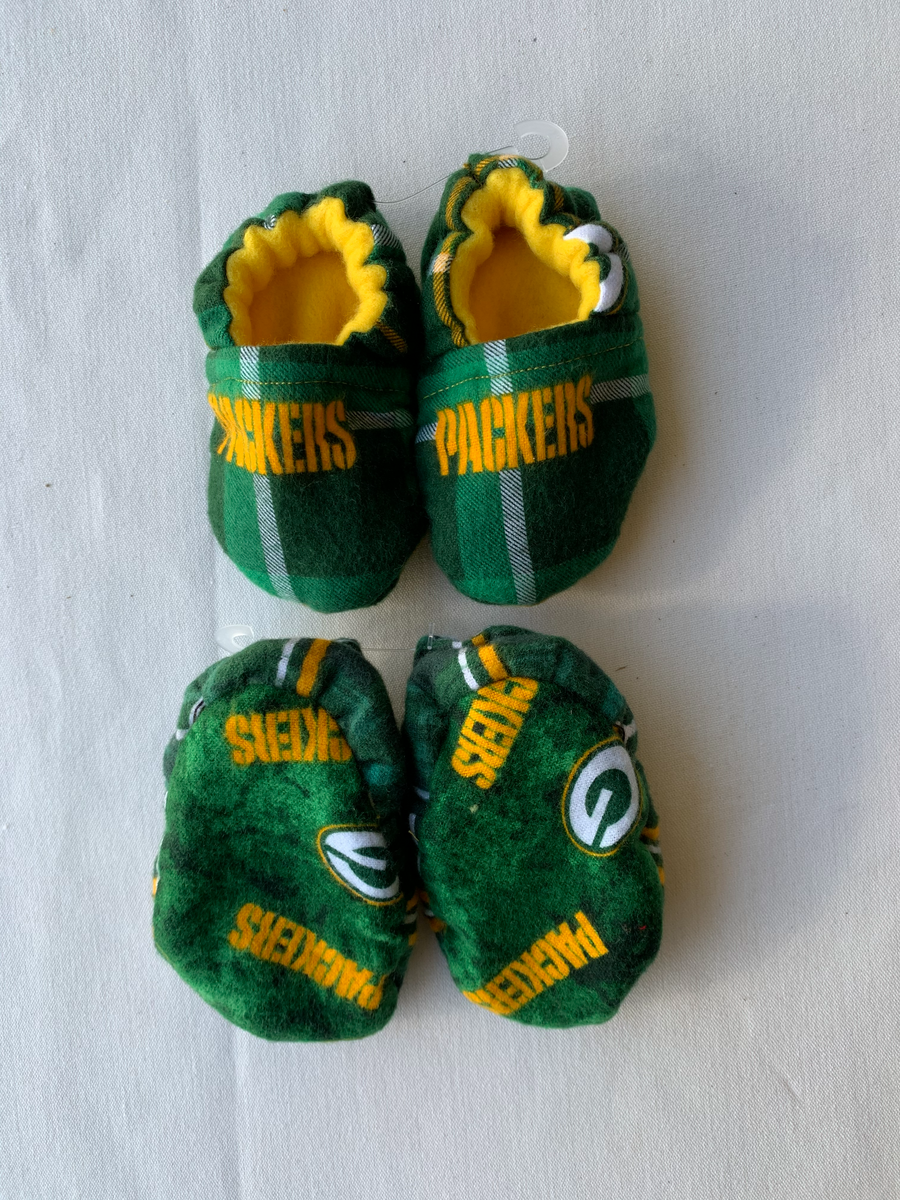 Green Bay Packers Adult Plush Sneaker Slipper – Green Bay Stuff